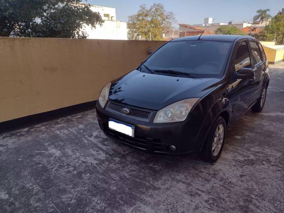 FORD FIESTA 1.6 MPI HATCH 8V FLEX 4P MANUAL FORD FIESTA 1.6 MPI HATCH 8V FLEX 4P MANUAL